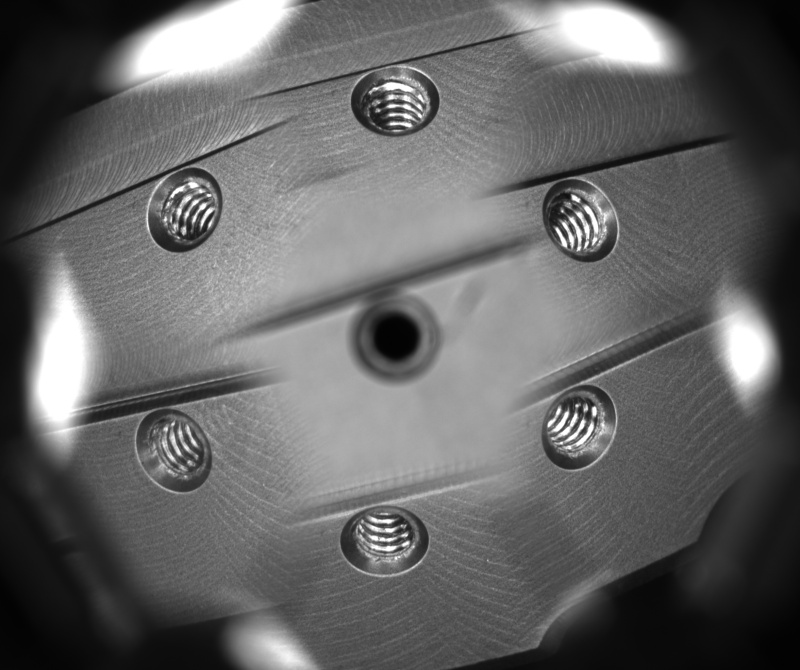 手機(jī)中框螺紋孔檢測(cè)